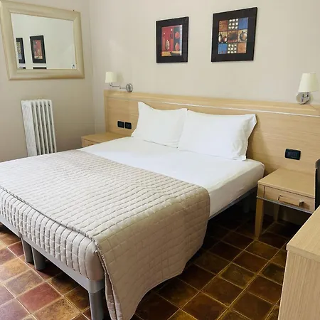 HOTEL Monte Cimone-3